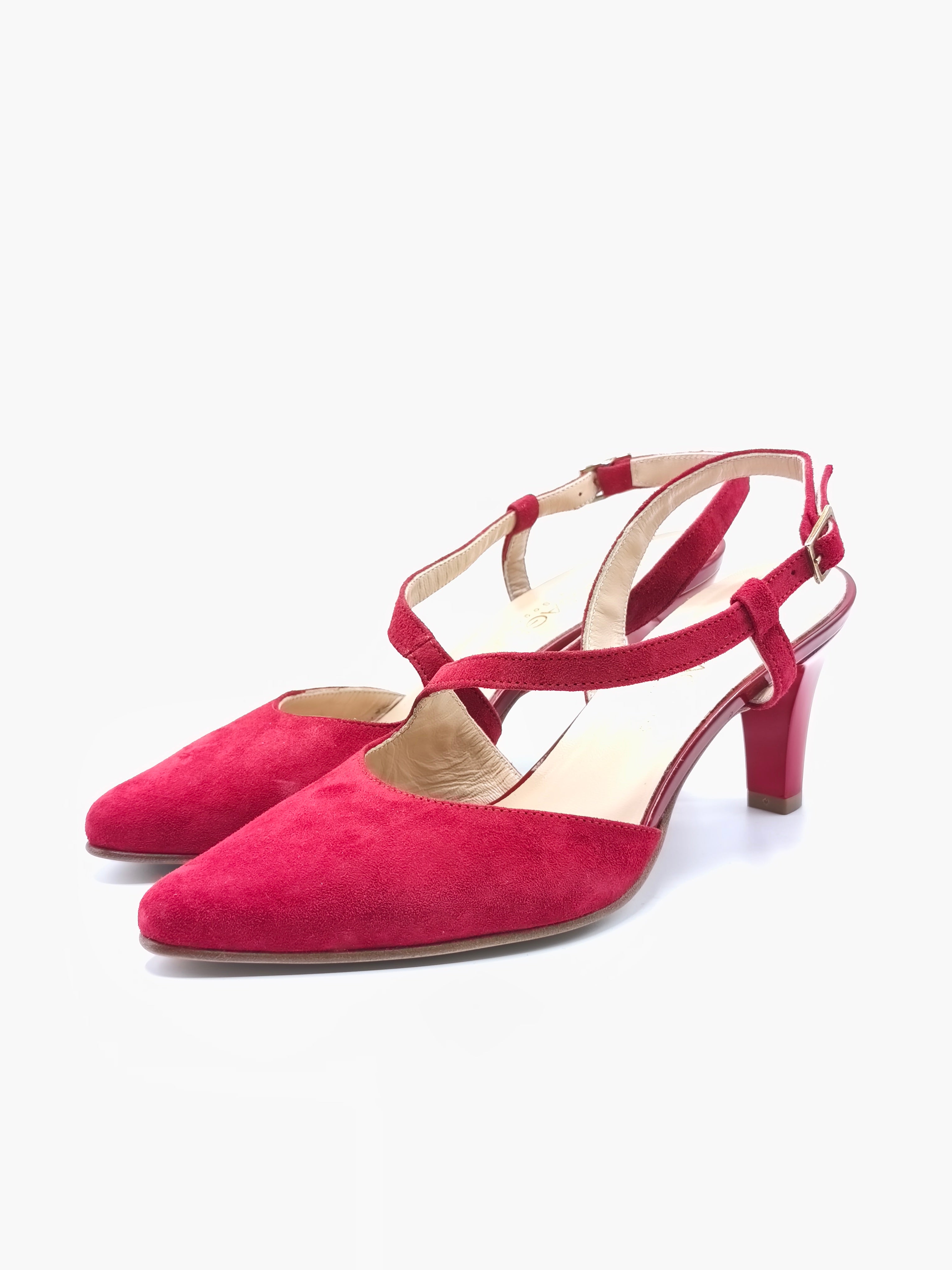 Slingback in pelle scamosciata e tacco in vernice