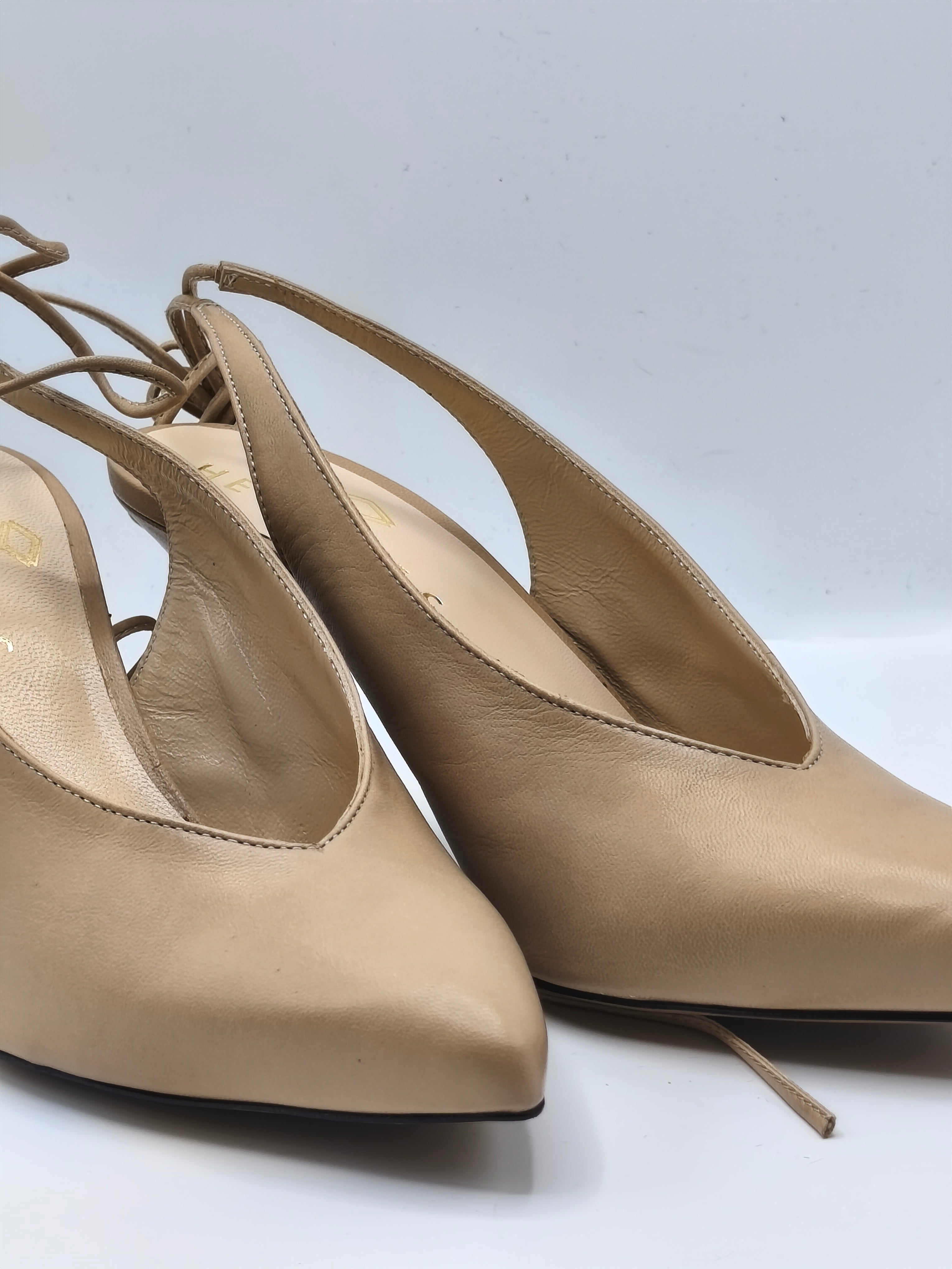 Slingback in pelle con lacci – Tacco 8 cm – Made in Italy