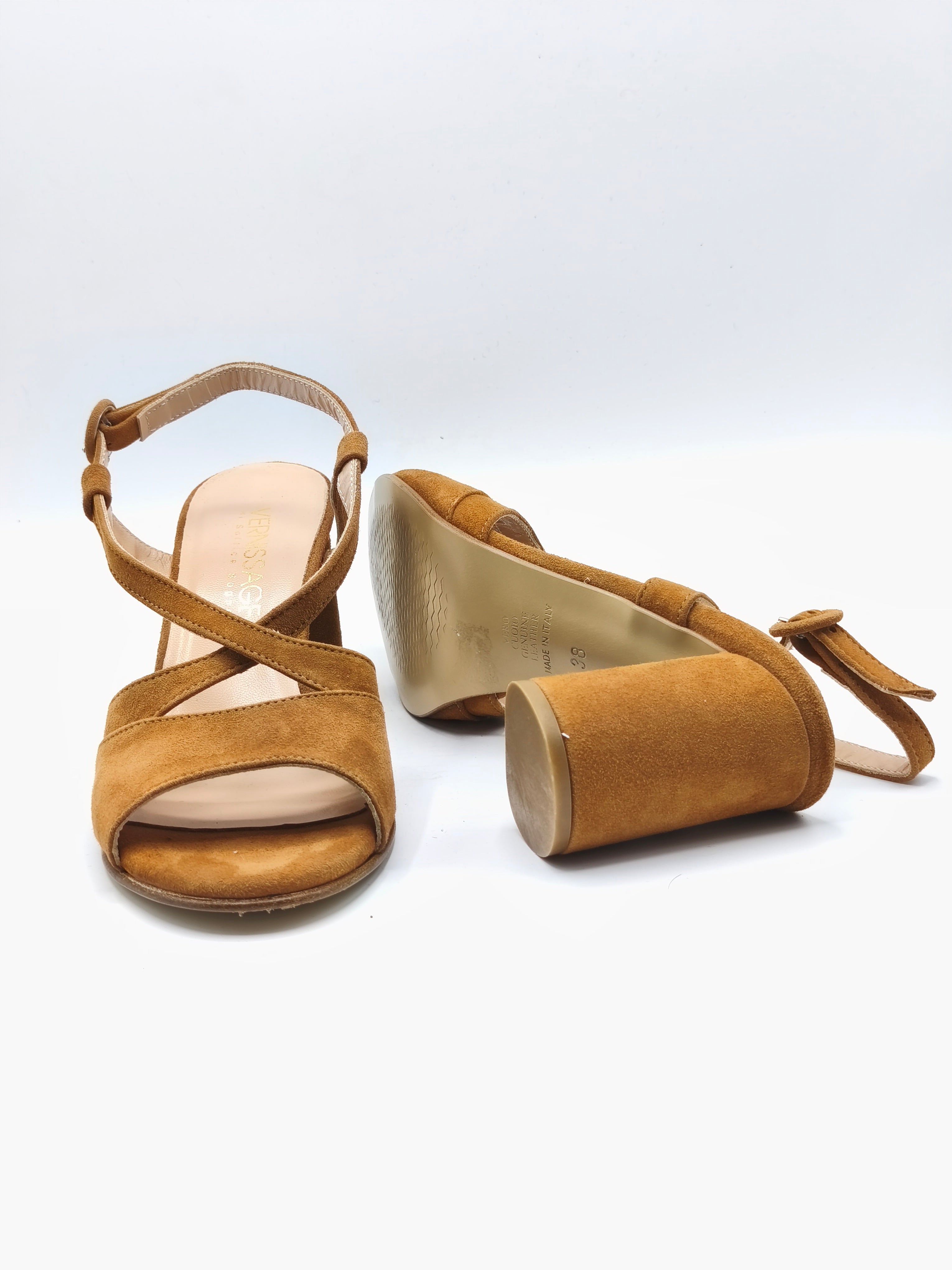 Sandali in pelle scamosciata