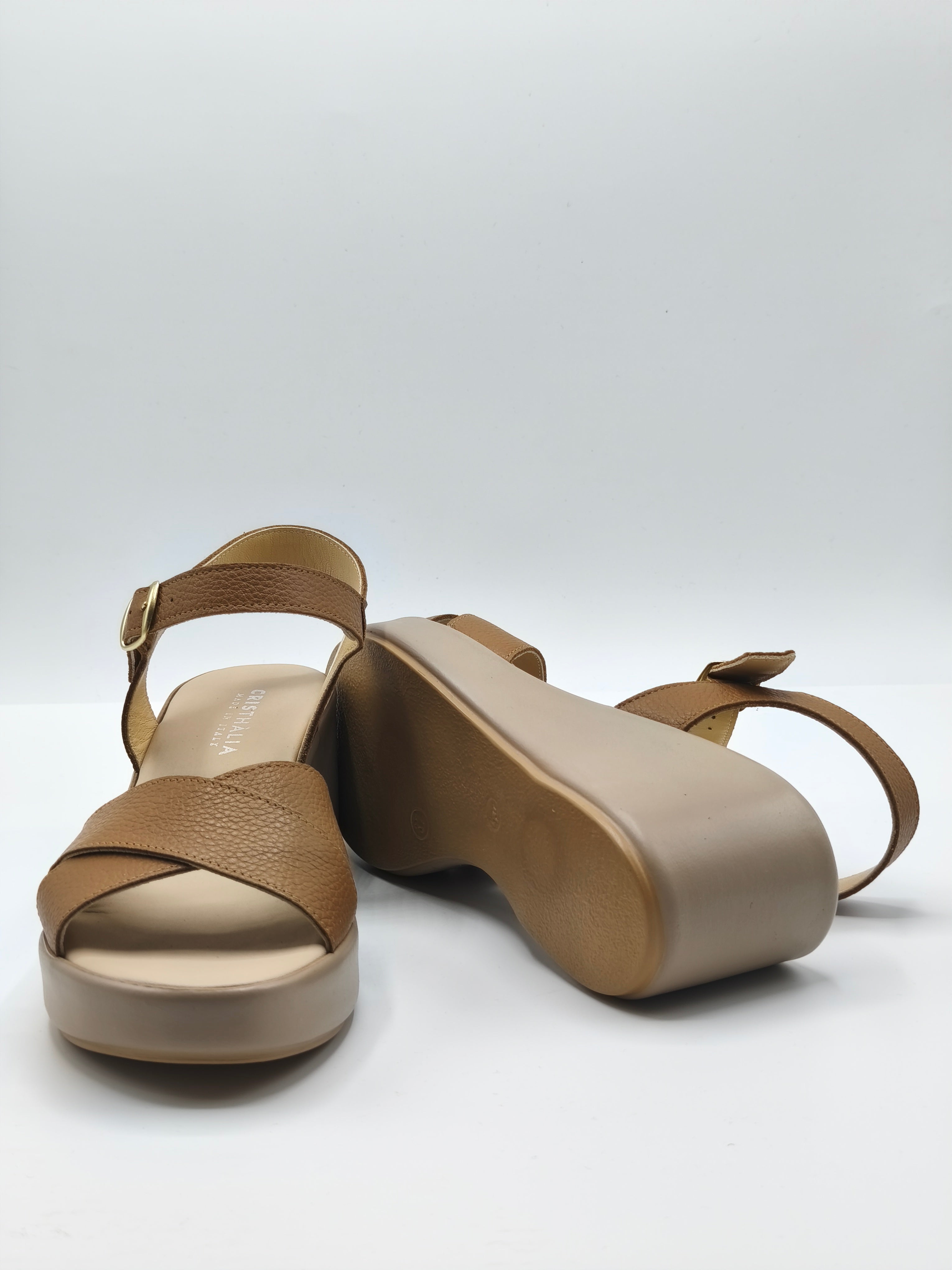 Zatteroni in pelle color cuoio