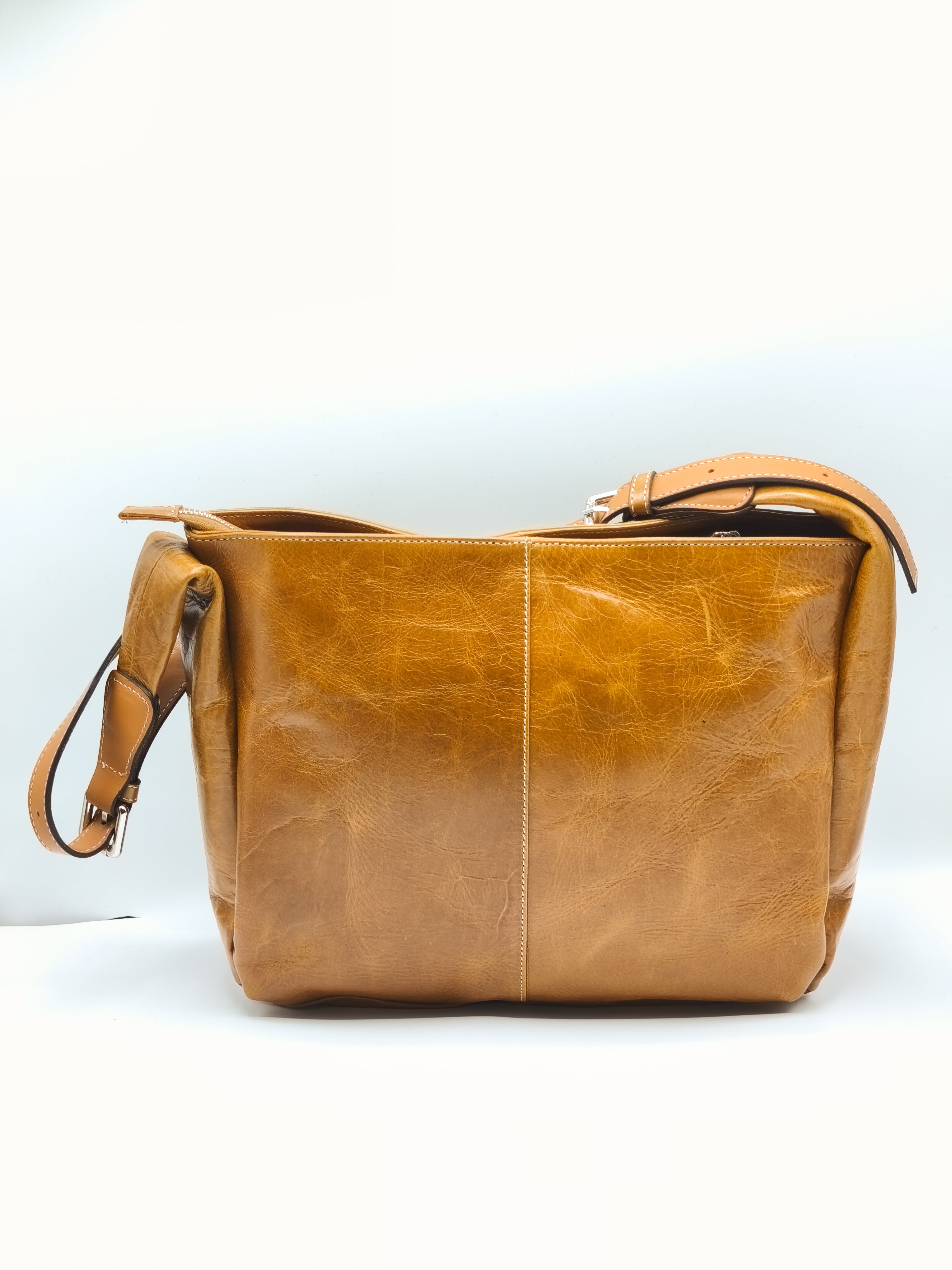 Borsa in vera pelle color cuoio