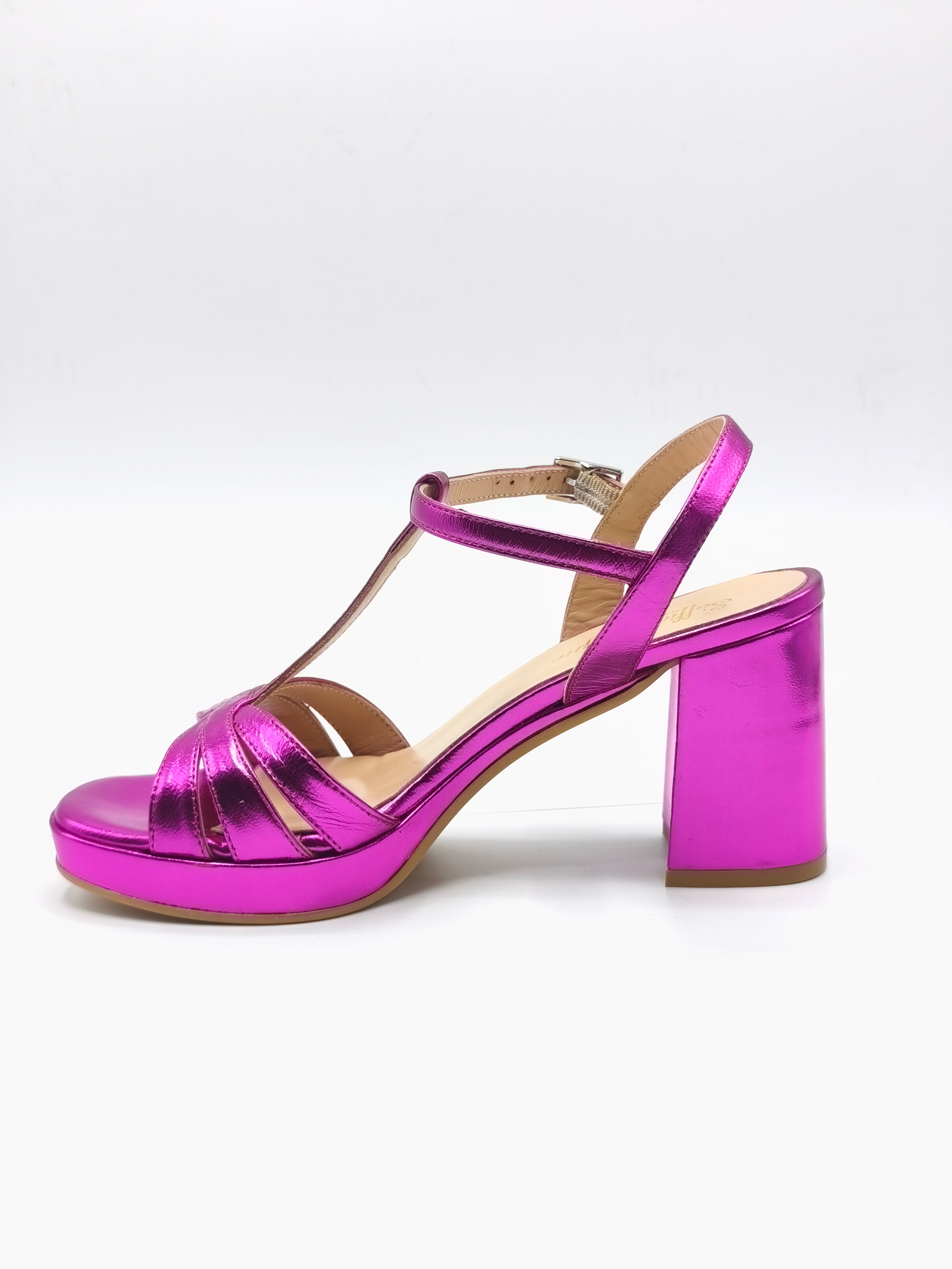 Sandali fuxia con plateau