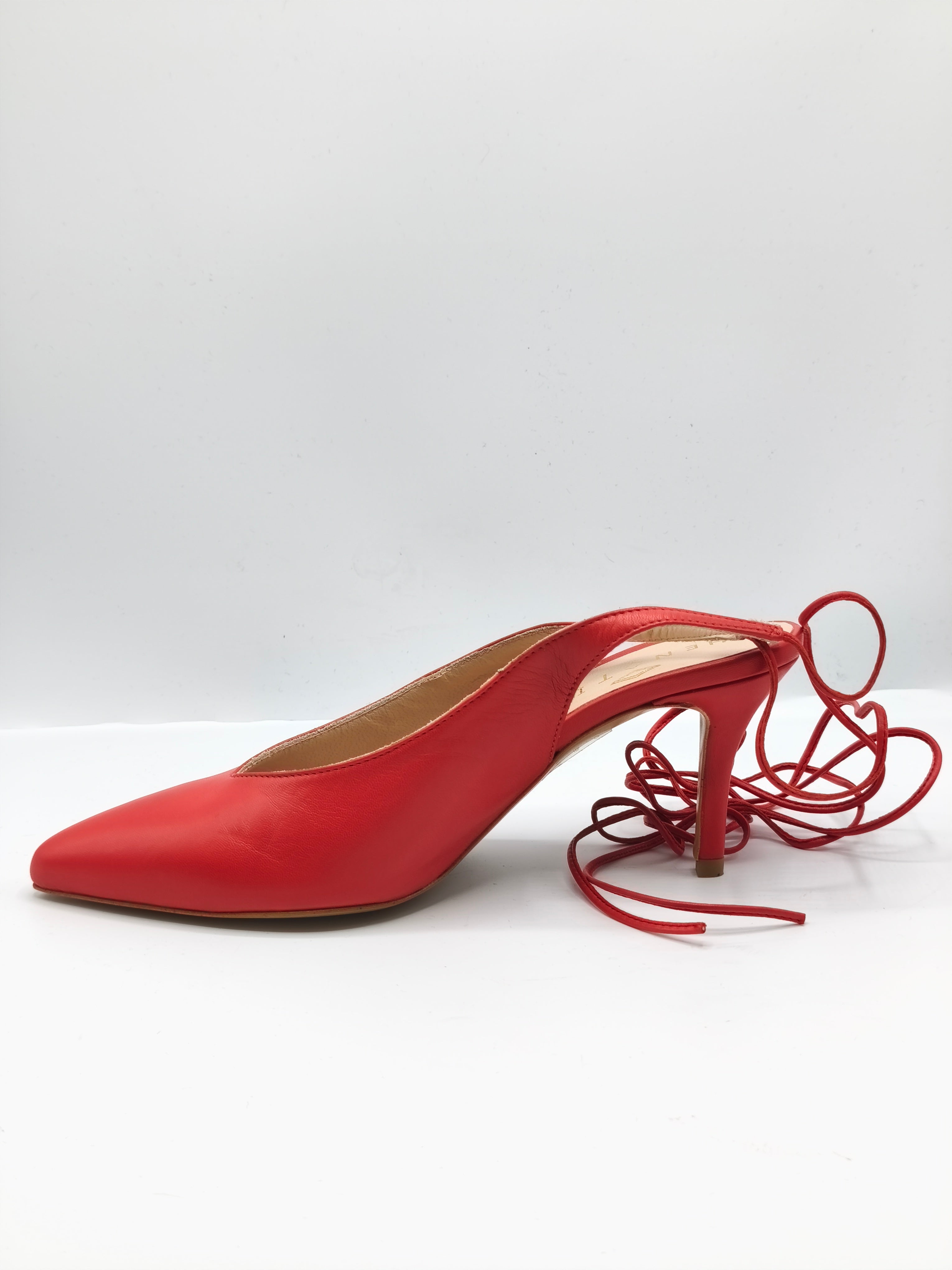 Slingback in pelle con lacci – Tacco 8 cm – Made in Italy