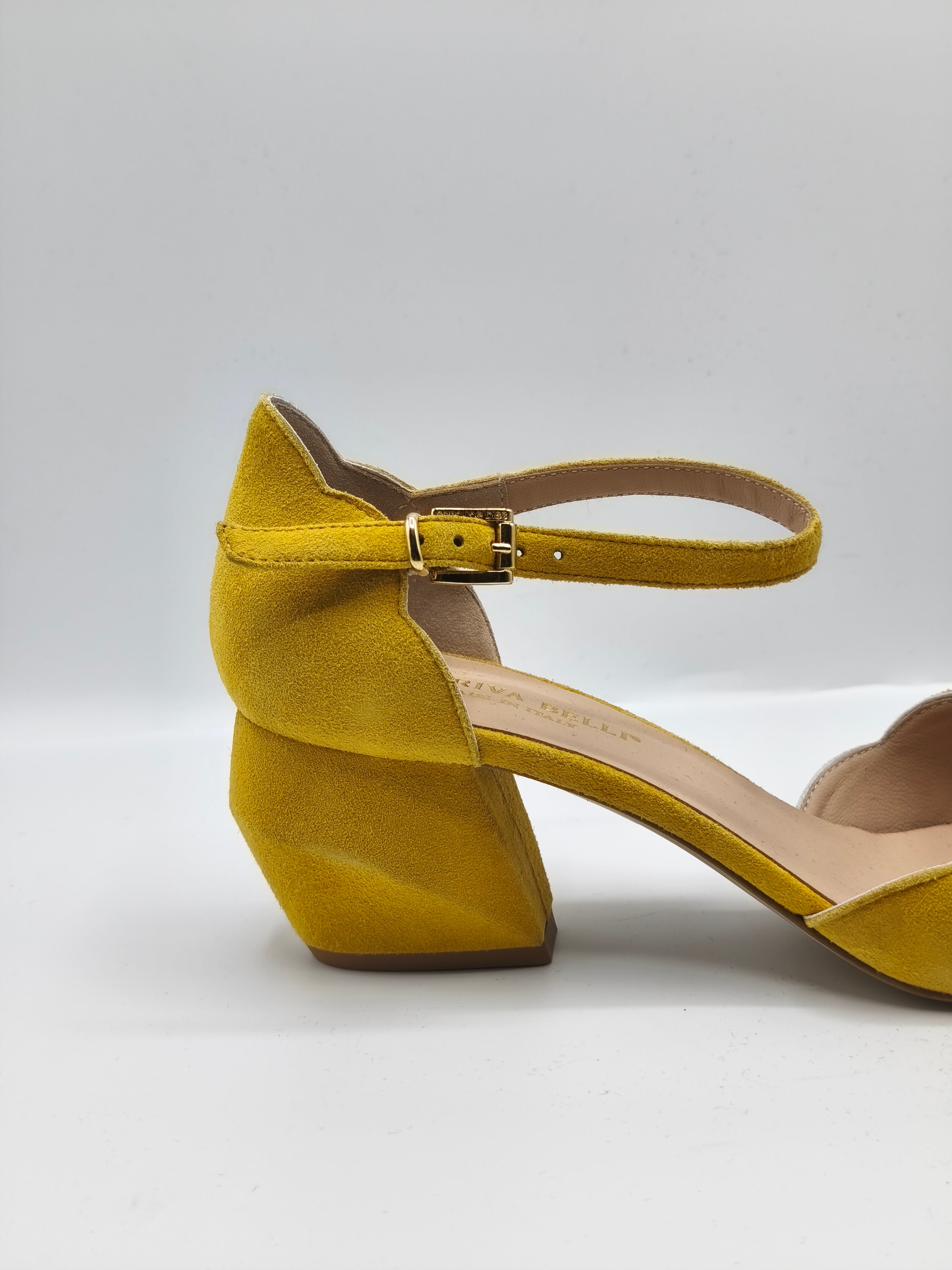 Mary Jane in pelle scamosciata – Tacco scultura 5 cm – Made in Italy