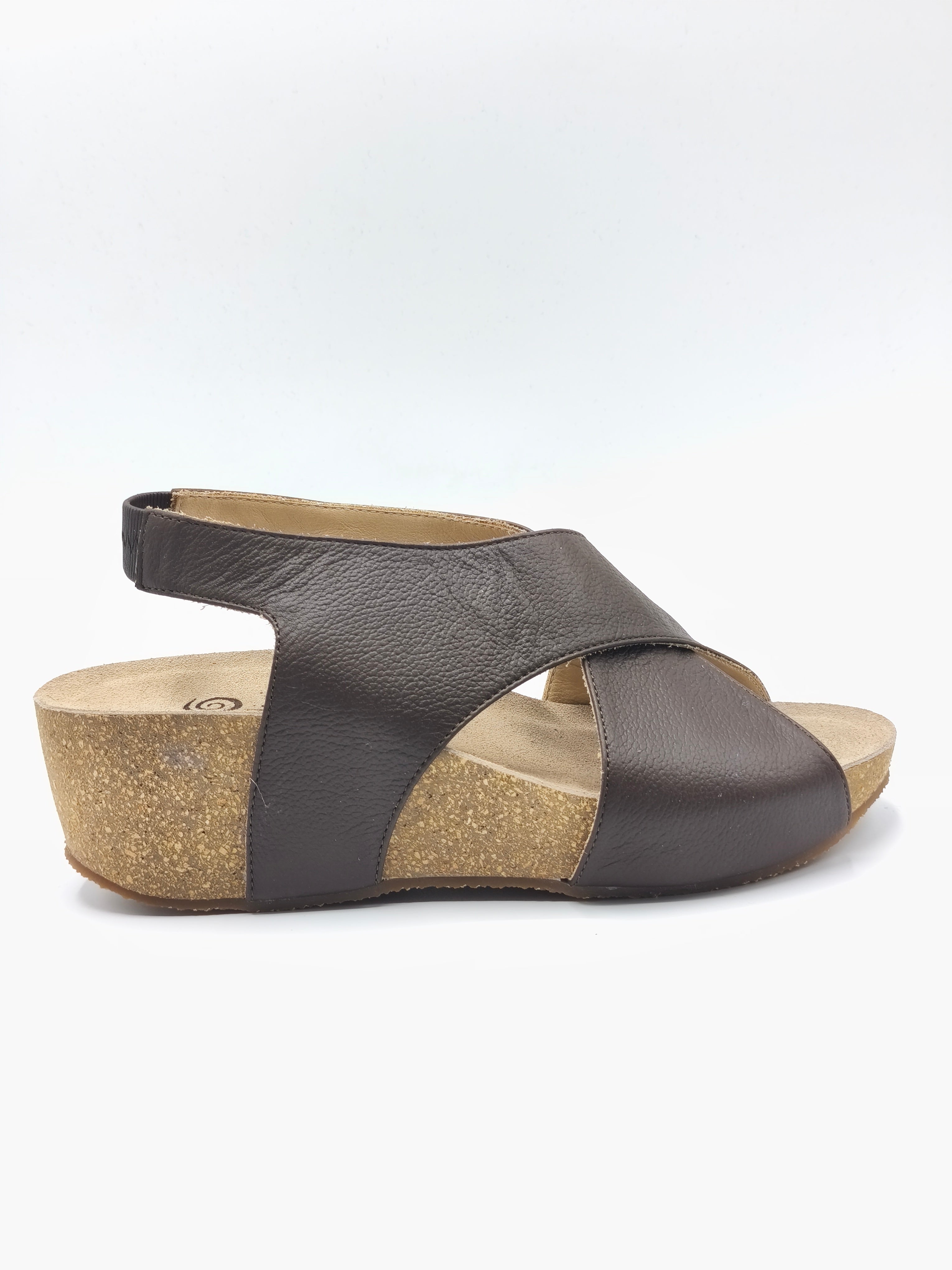Sandali con zeppa in pelle