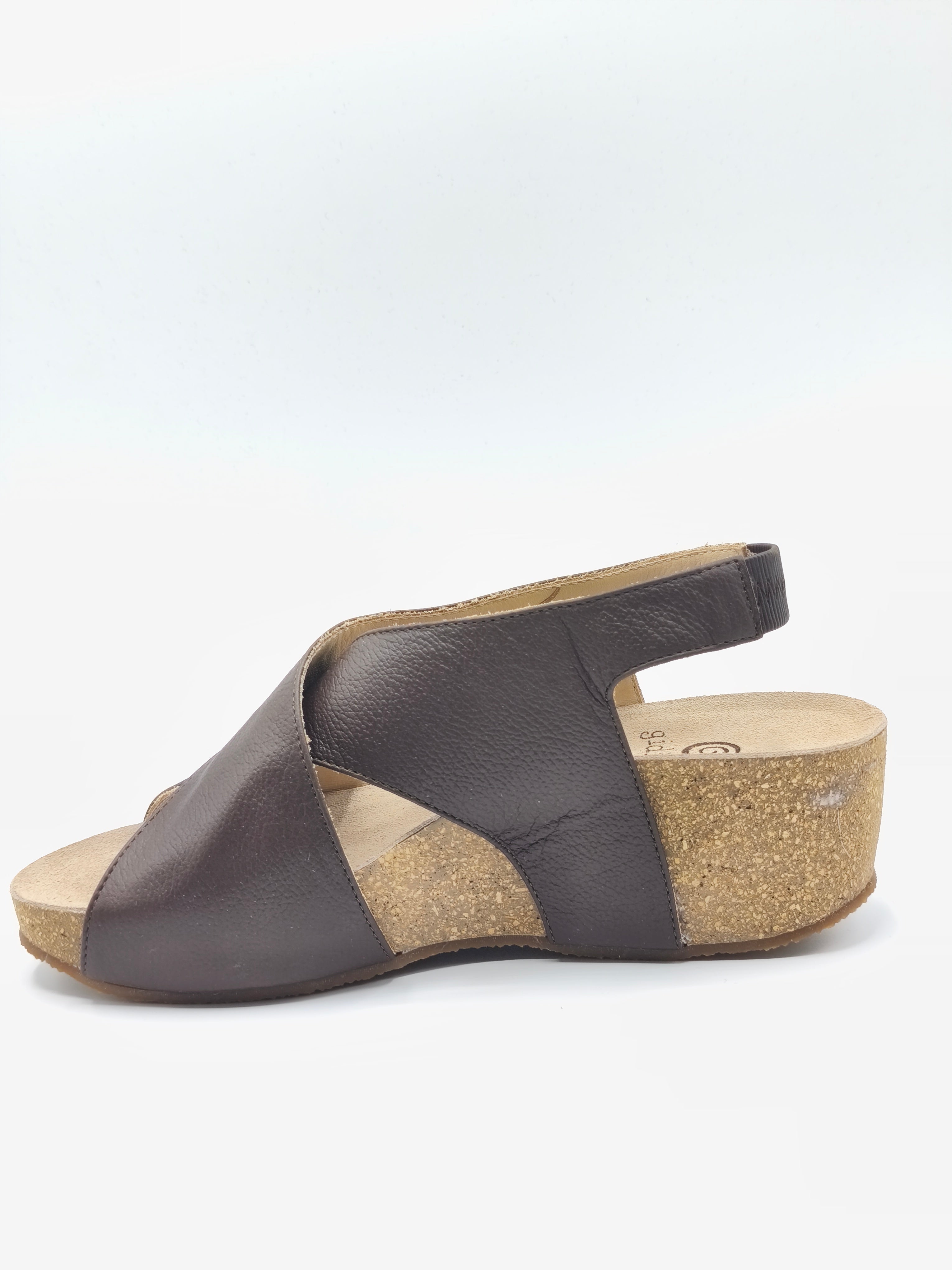 Sandali con zeppa in pelle